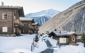 Hotel & Chalets Edelweiss