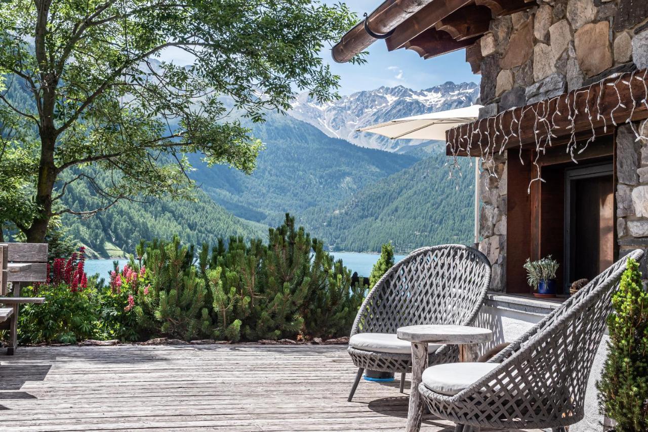 Hotel & Chalets Edelweiss Madonna  Esterno foto