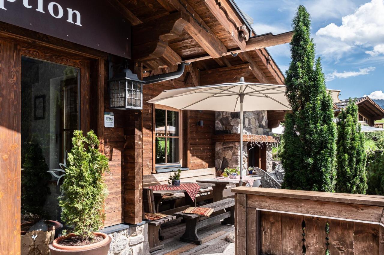 Hotel & Chalets Edelweiss Madonna  Esterno foto