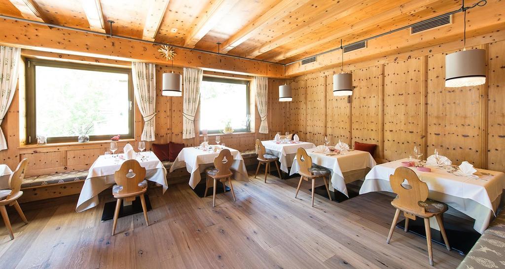 Hotel & Chalets Edelweiss Madonna  Esterno foto