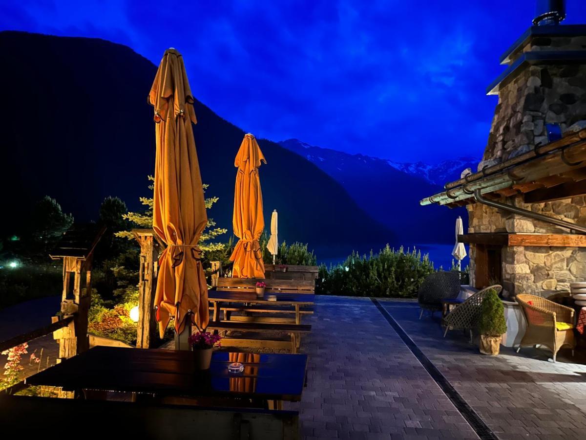 Hotel & Chalets Edelweiss Madonna  Esterno foto