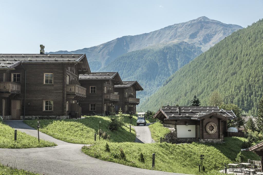 Hotel & Chalets Edelweiss Madonna  Esterno foto